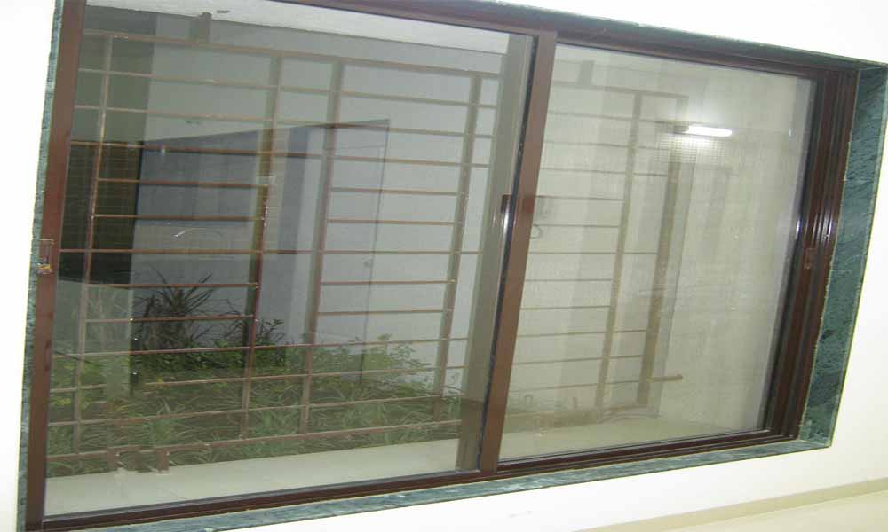 sliding mosquito net